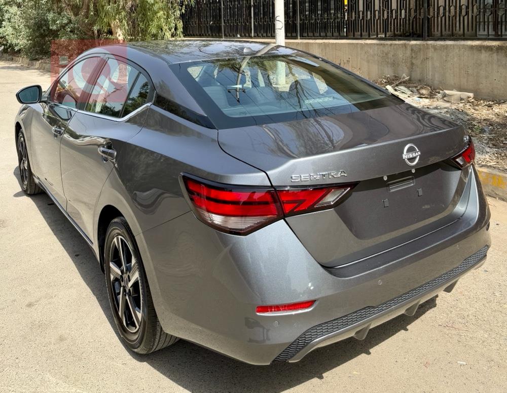 https://cdn.iqcars.ioimage_picker_B20181CB-0372-45C3-8F92-31E50C7120C2-29271-0000190EB5002A55_out.jpg
